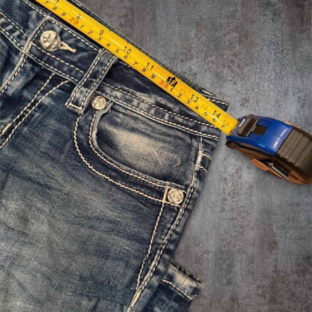vintage miss me jeans. - Picture 6 of 6